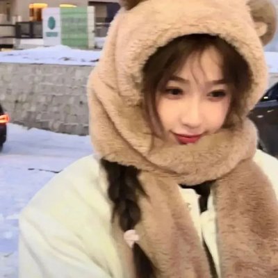 男孩超级白